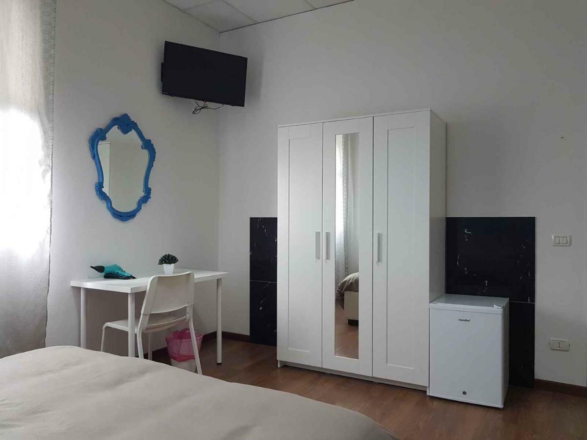 Hotel Piramide Реджонель-Эмилия Экстерьер фото