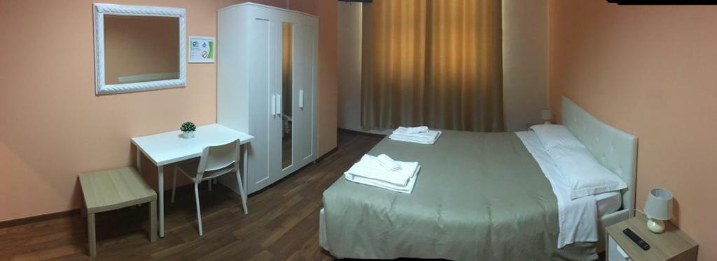 Hotel Piramide Реджонель-Эмилия Экстерьер фото